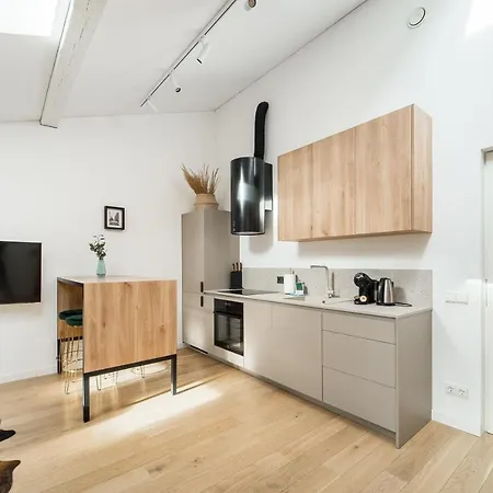 Owl Jazz Apartments - Luxury Apartments In The Heart Of The City Kaunas Exterior photo