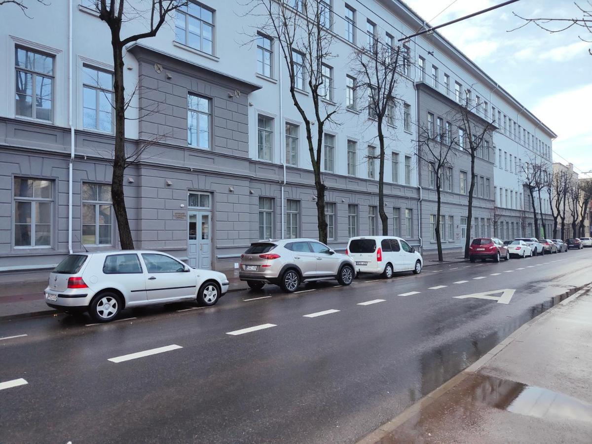 Owl Jazz - Luxury In The Heart Of The Huoneisto Kaunas