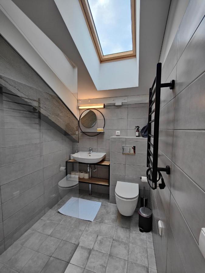 Owl Jazz - Luxury In The Heart Of The Huoneisto