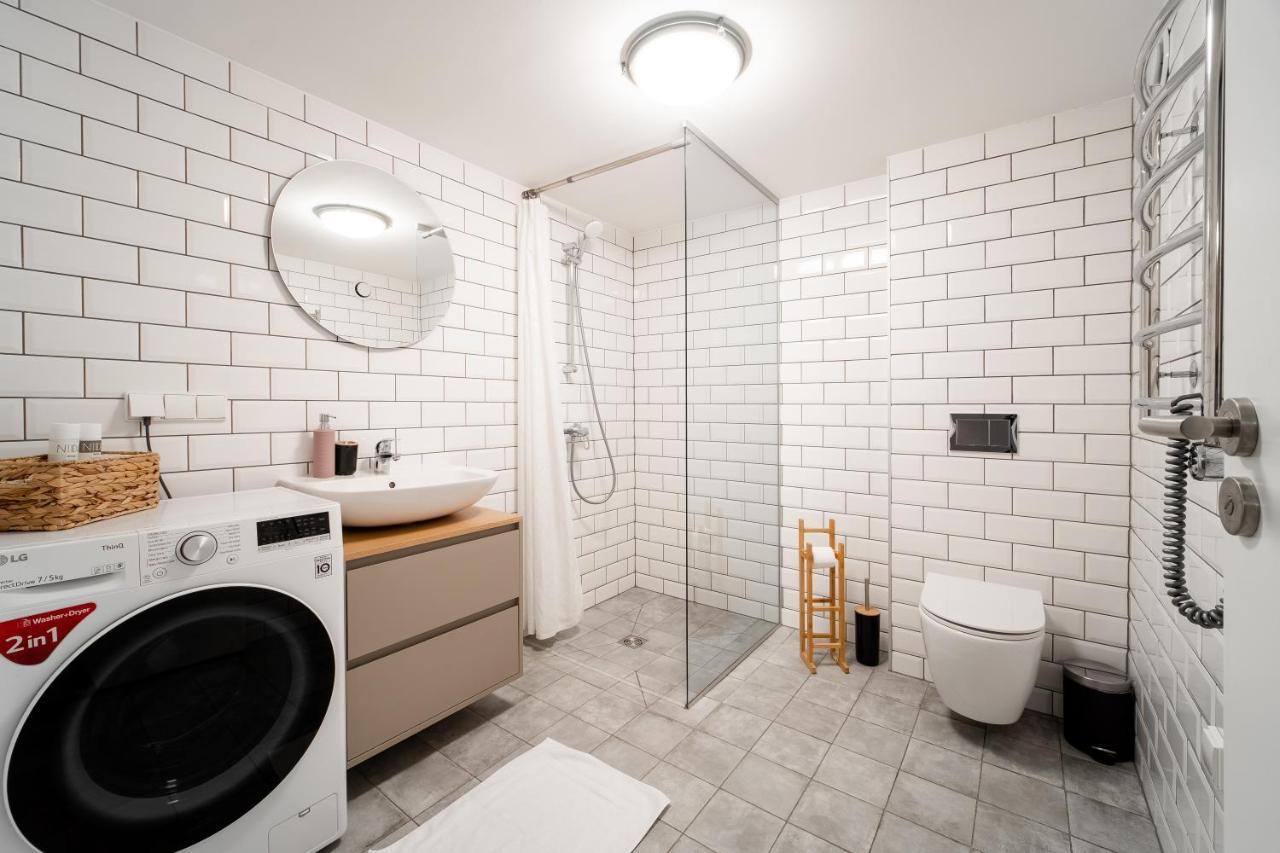 Owl Jazz - Luxury In The Heart Of The * Kaunas