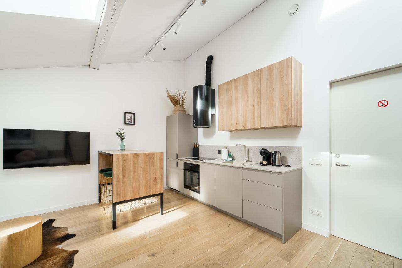 Owl Jazz - Luxury In The Heart Of The * Kaunas