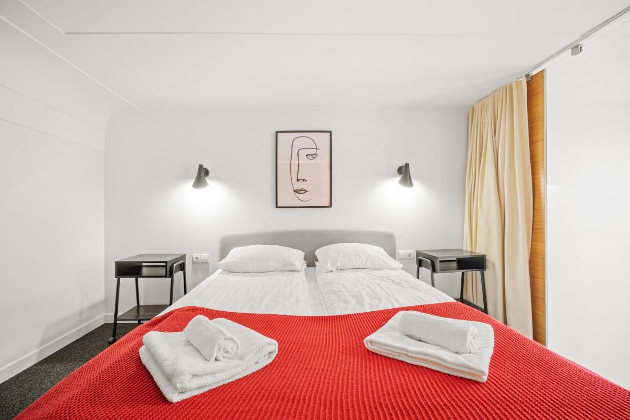 Owl Jazz - Luxury In The Heart Of The Huoneisto Kaunas