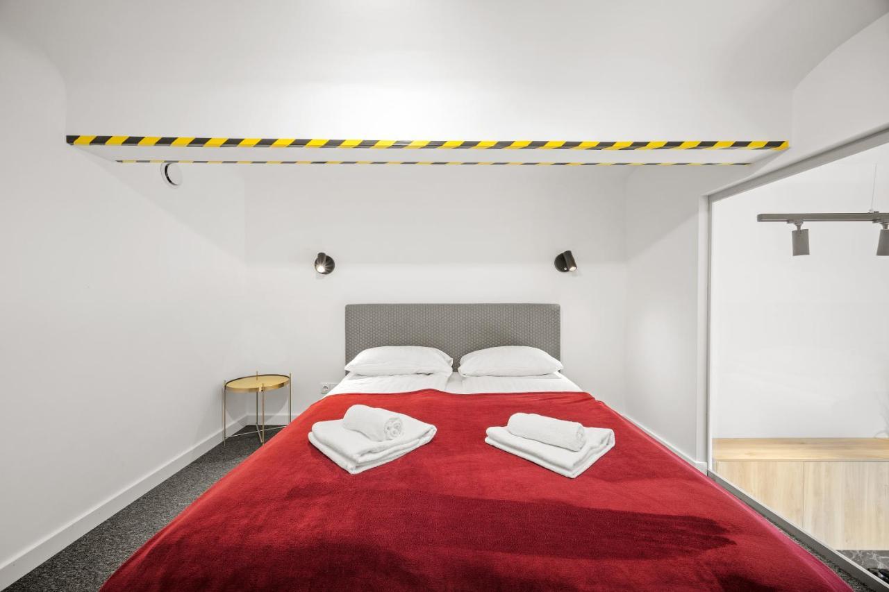 Owl Jazz - Luxury In The Heart Of The * Kaunas